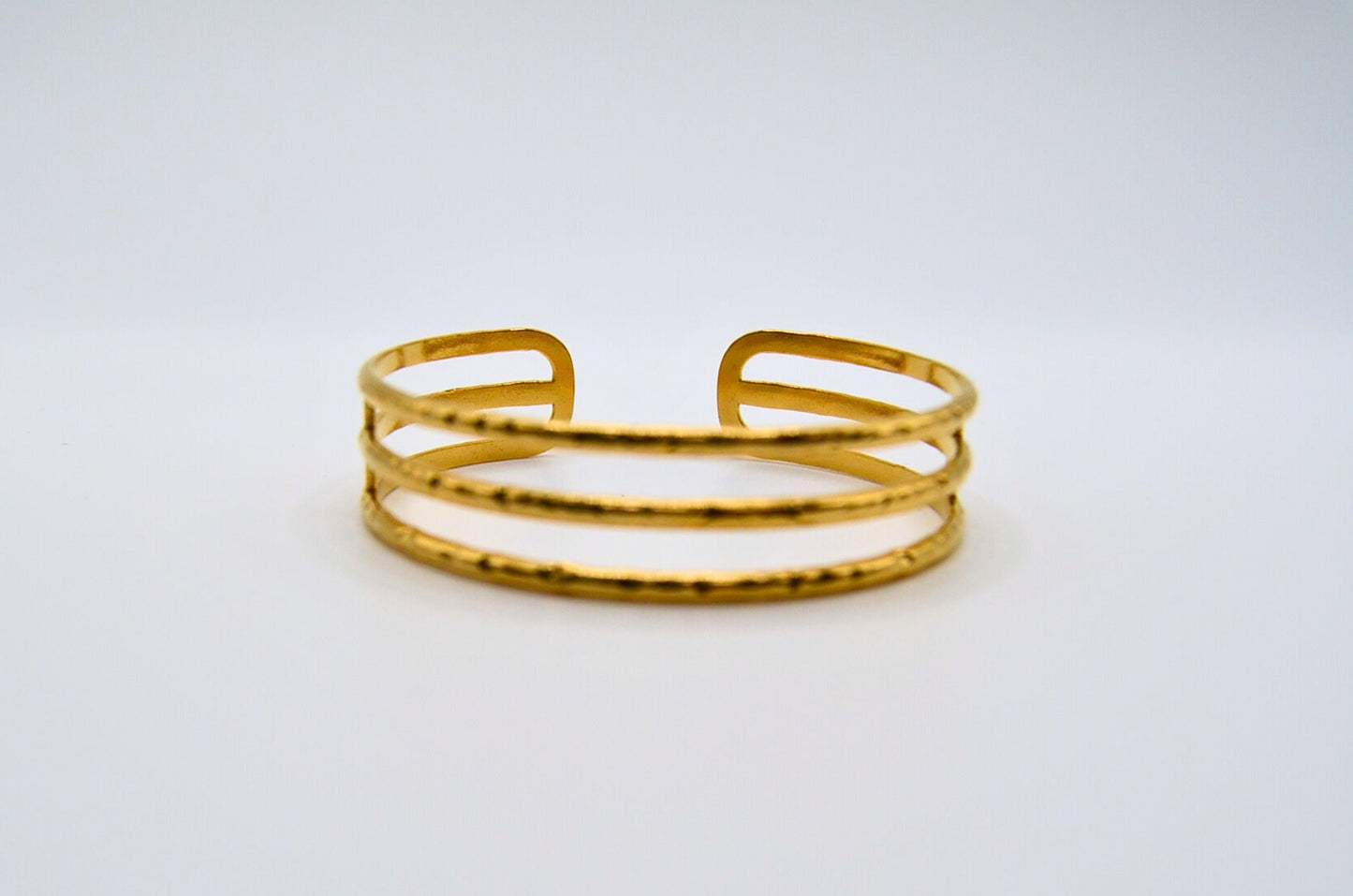cuff bracelet, gold plated, andaazs