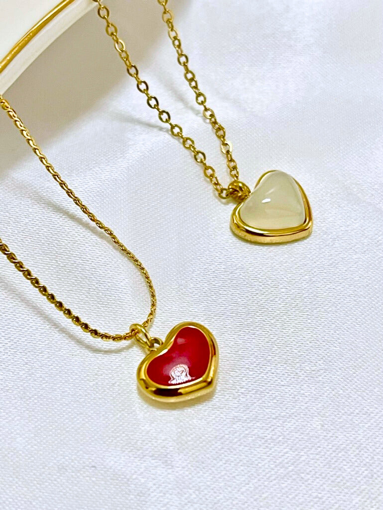 white heart pendant necklace,puffy heart pendant necklace, puffy heart necklace.| Andaazs