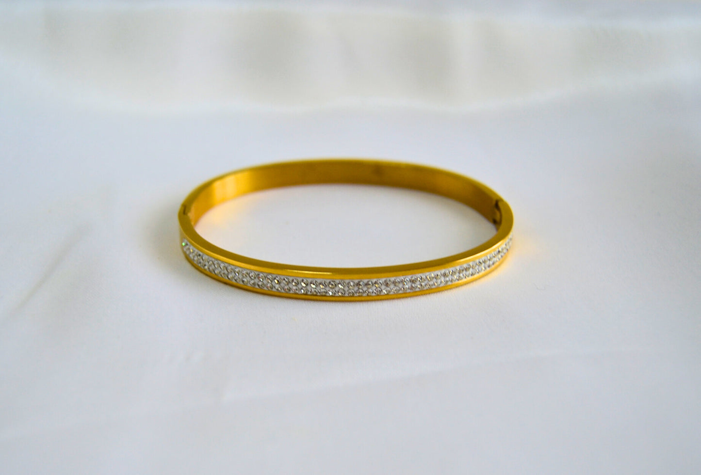 Elegance Classic Gold with Cubic Zirconia insert Bangle