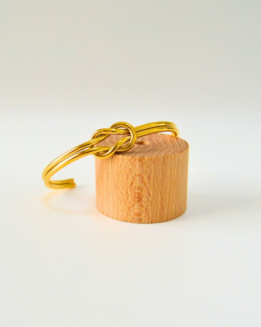 Eclipse Bowknot Cuff Bracelet