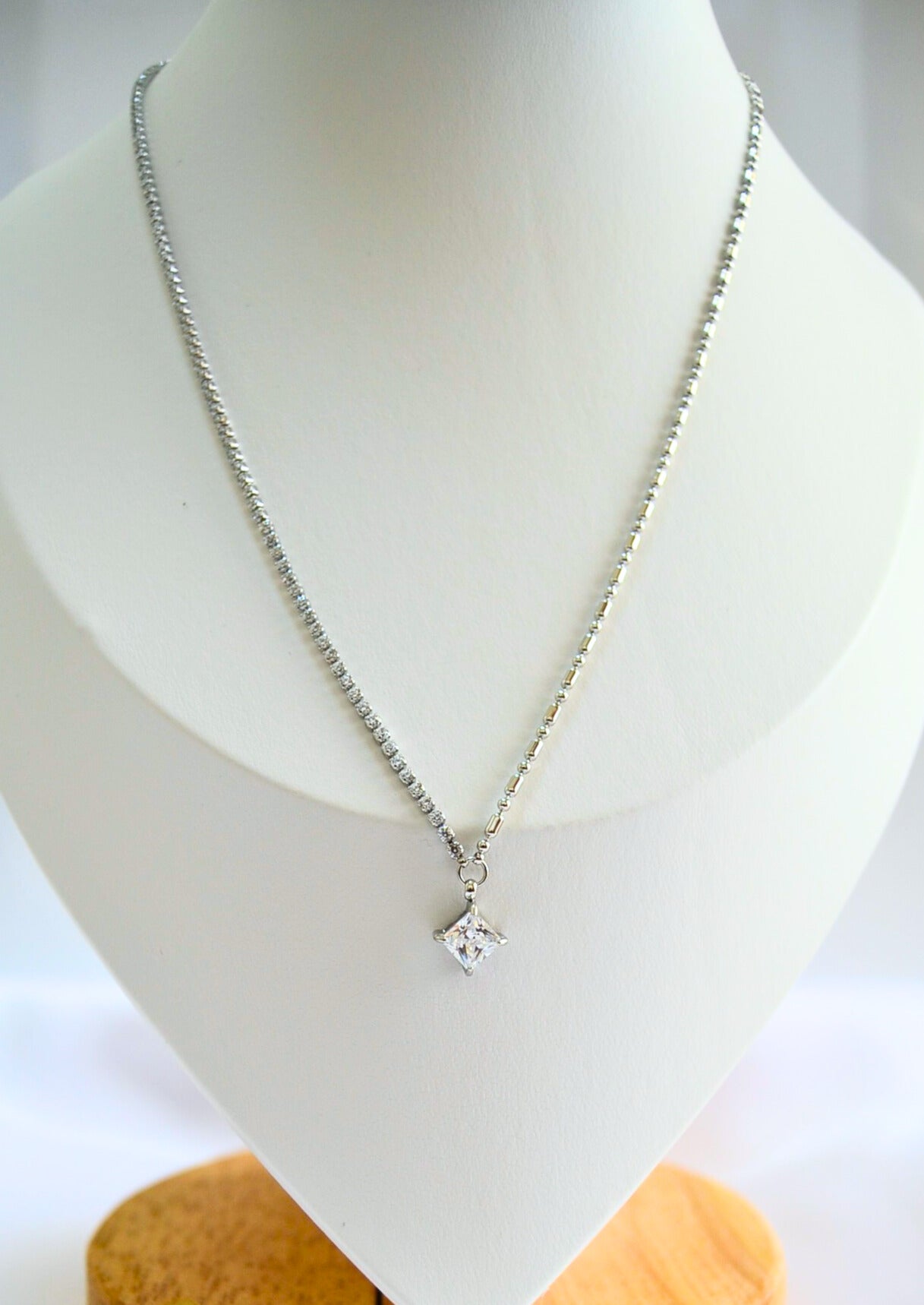 Celestial Grace Cubic Zirconia Stones Necklace with Pendant