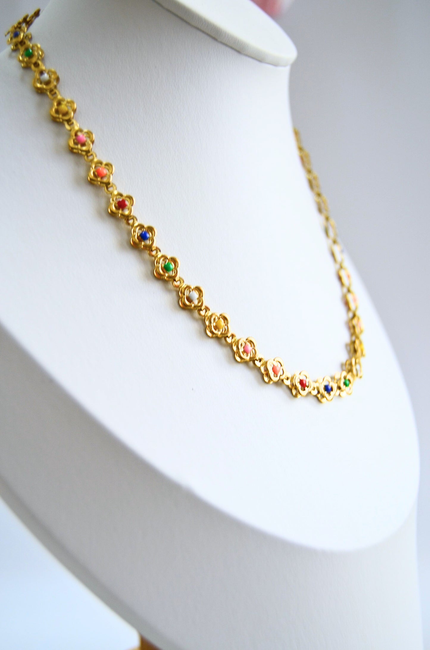 Floral Essence Multicolor Stones Choker Necklace