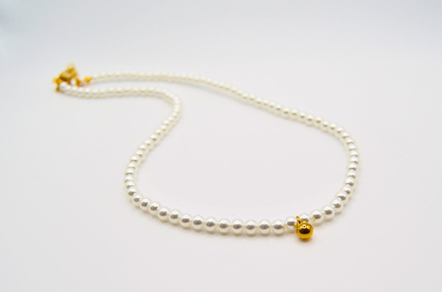 Aura Single Strand Pearl Necklace