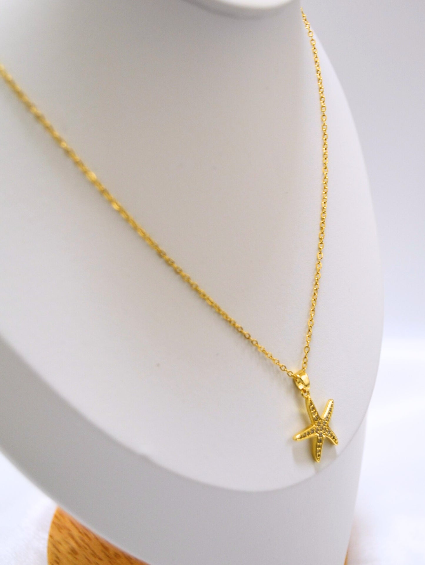 Starlight Gold Star Pendant Necklace