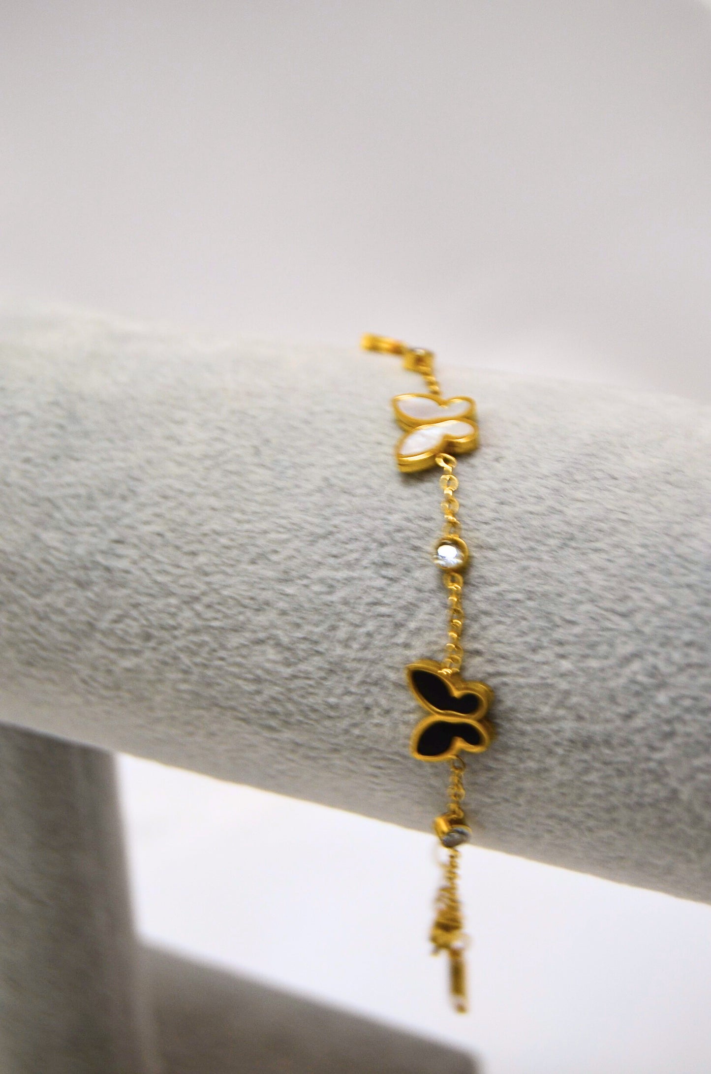 Elegance Butterfly Linked Minimalist Bracelet