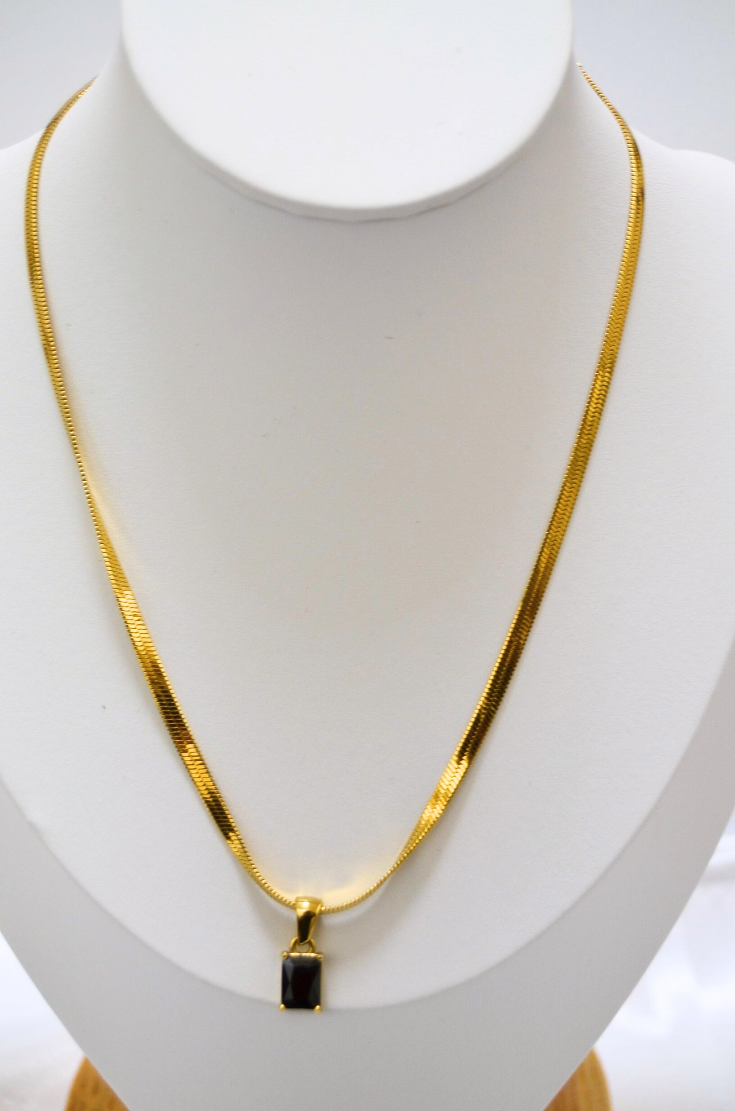 Elegance Long Chain Pendant Necklace