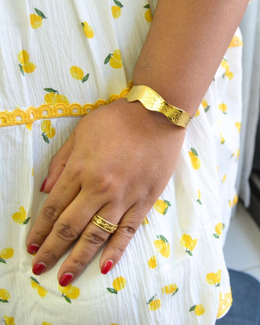Clyra Cuff Bracelet