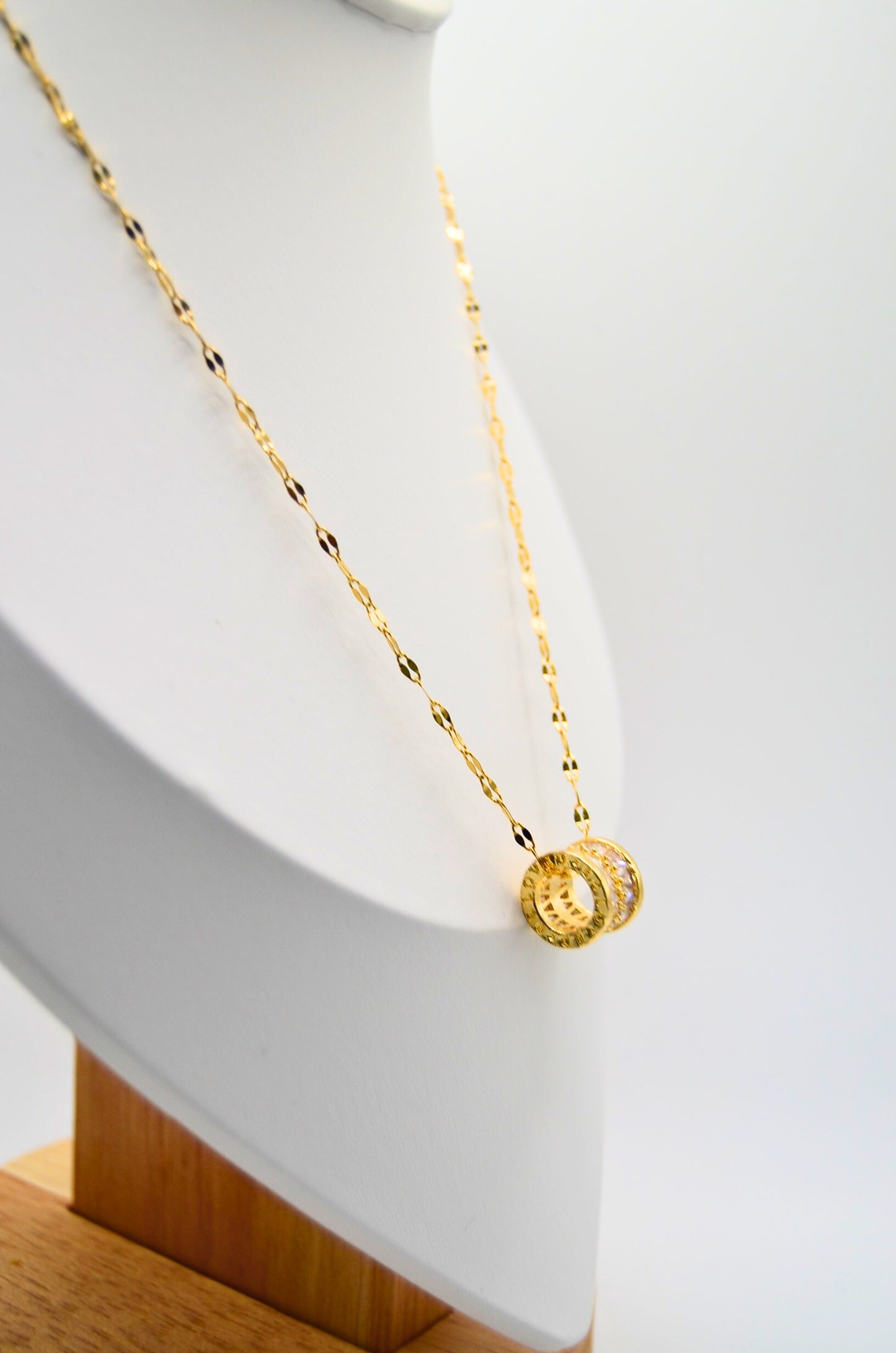 Elegance Gold Necklace with Cylindrical Locket