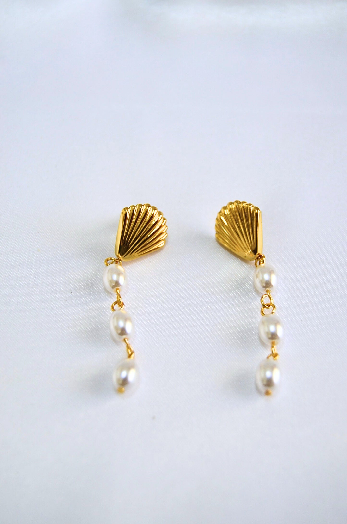 Aura Pearl Shell Drop Earrings