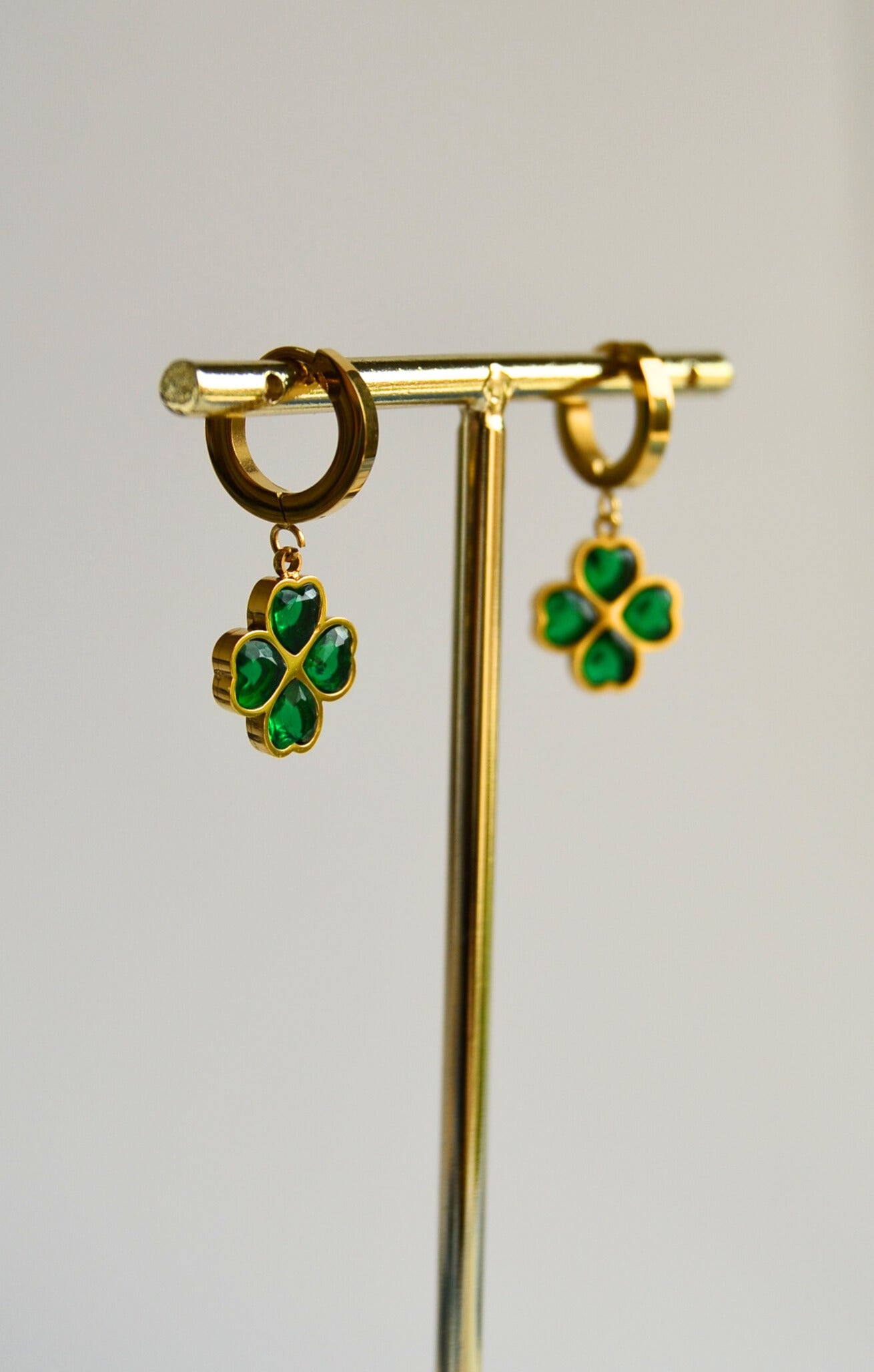 Floral Essence Elegant Emerald Earrings