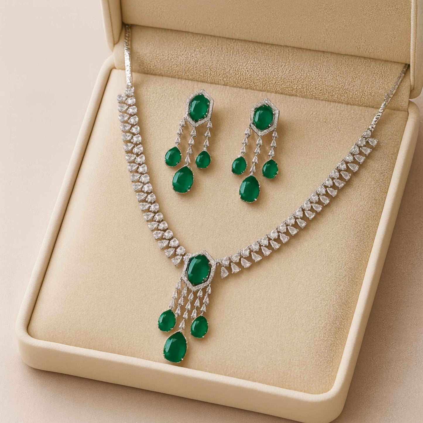 Camelia Zirconia Necklace set Green