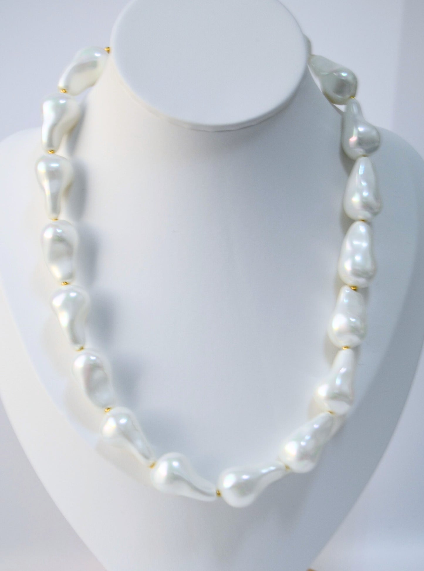 Floral Essence Freshwater Pearl Choker style Necklace