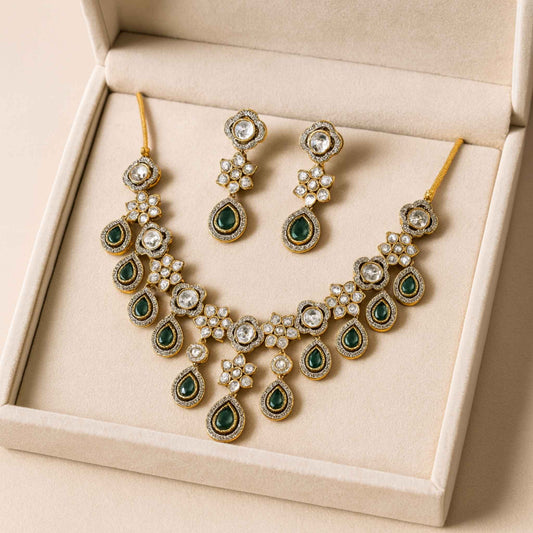 Kavya Kundan Zircona Necklace Set Green