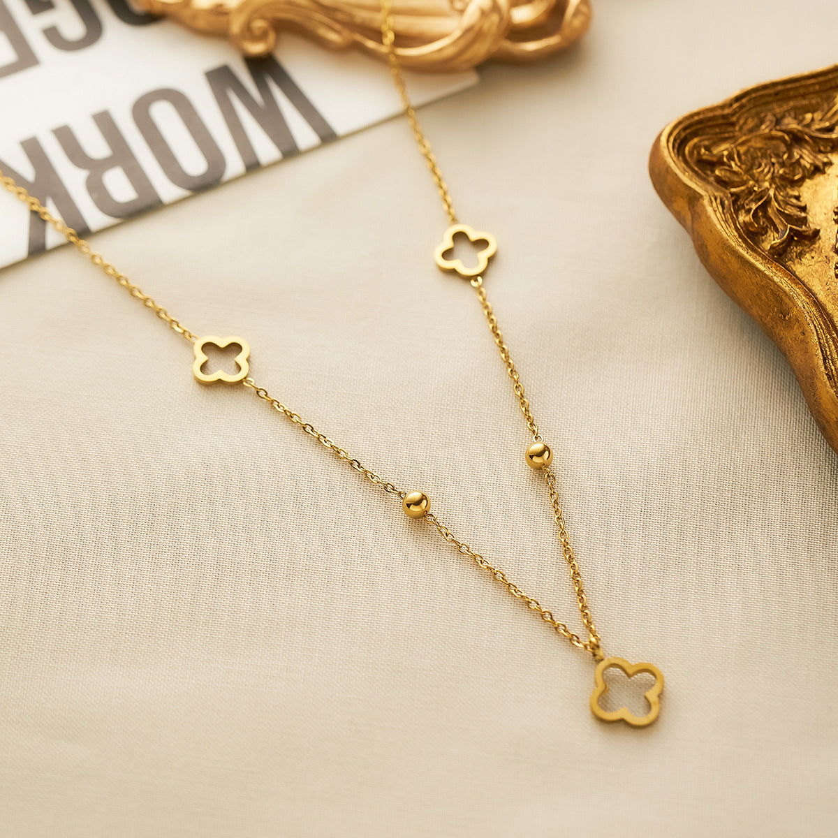 Eclipse Hollow Clover Necklace