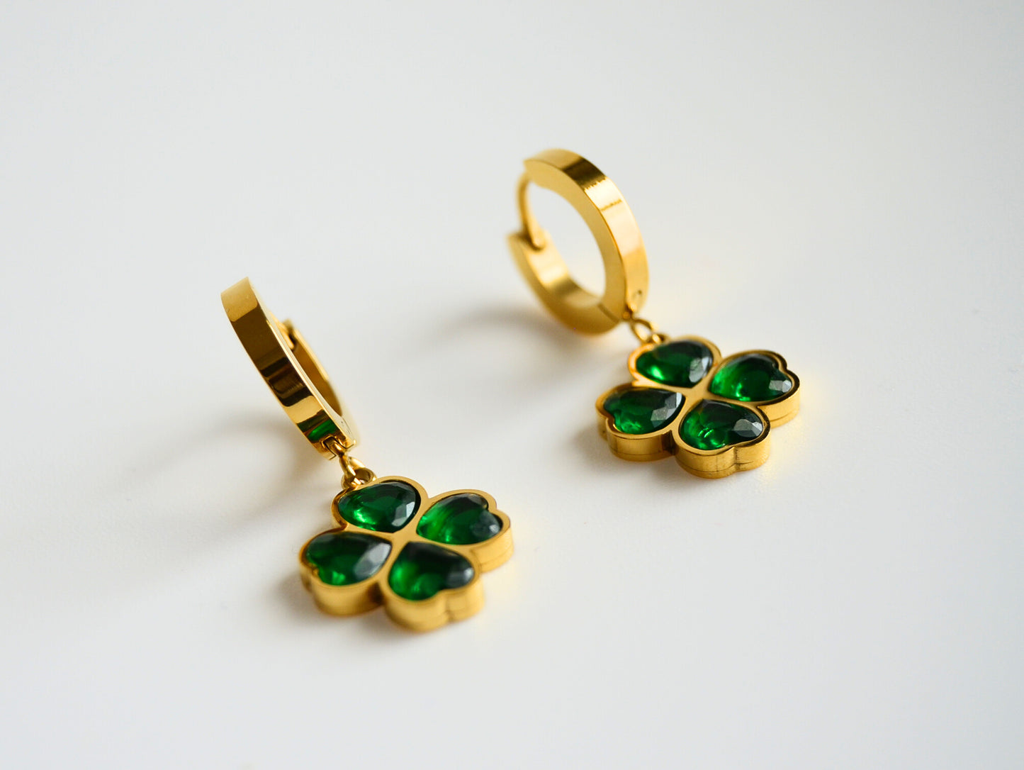 Floral Essence Elegant Emerald Earrings