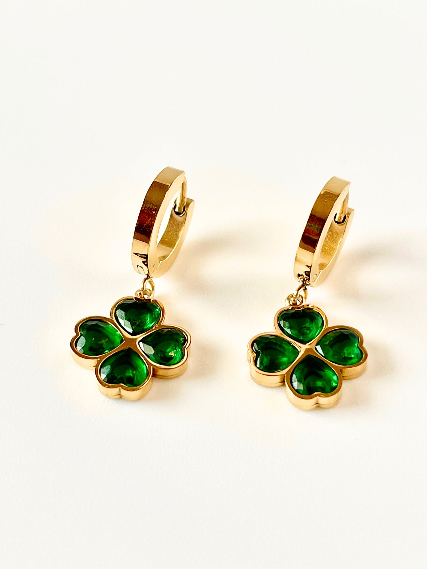 Floral Essence Elegant Emerald Earrings