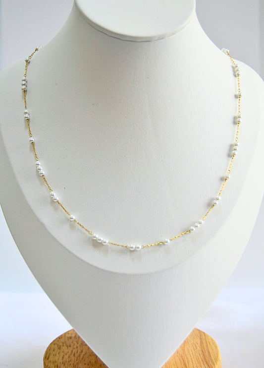 Mystic Pearl Single Strand Necklace