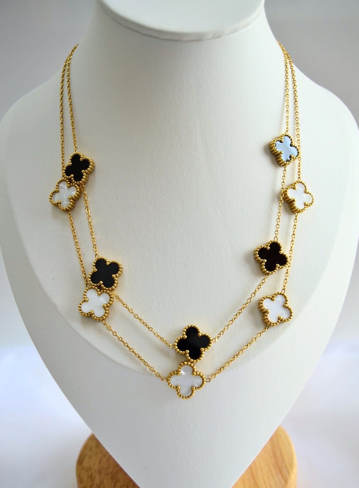 Floral Essence Clover style Necklace